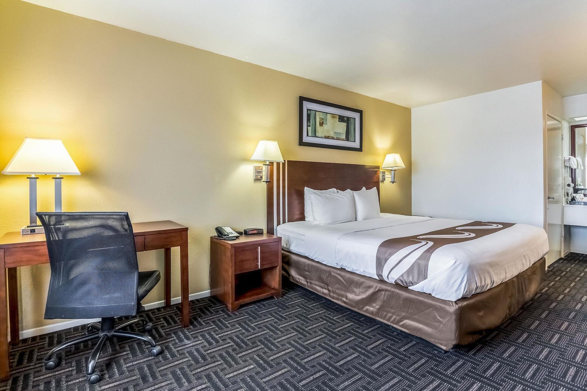Quality Inn Fresno Near University Luaran gambar