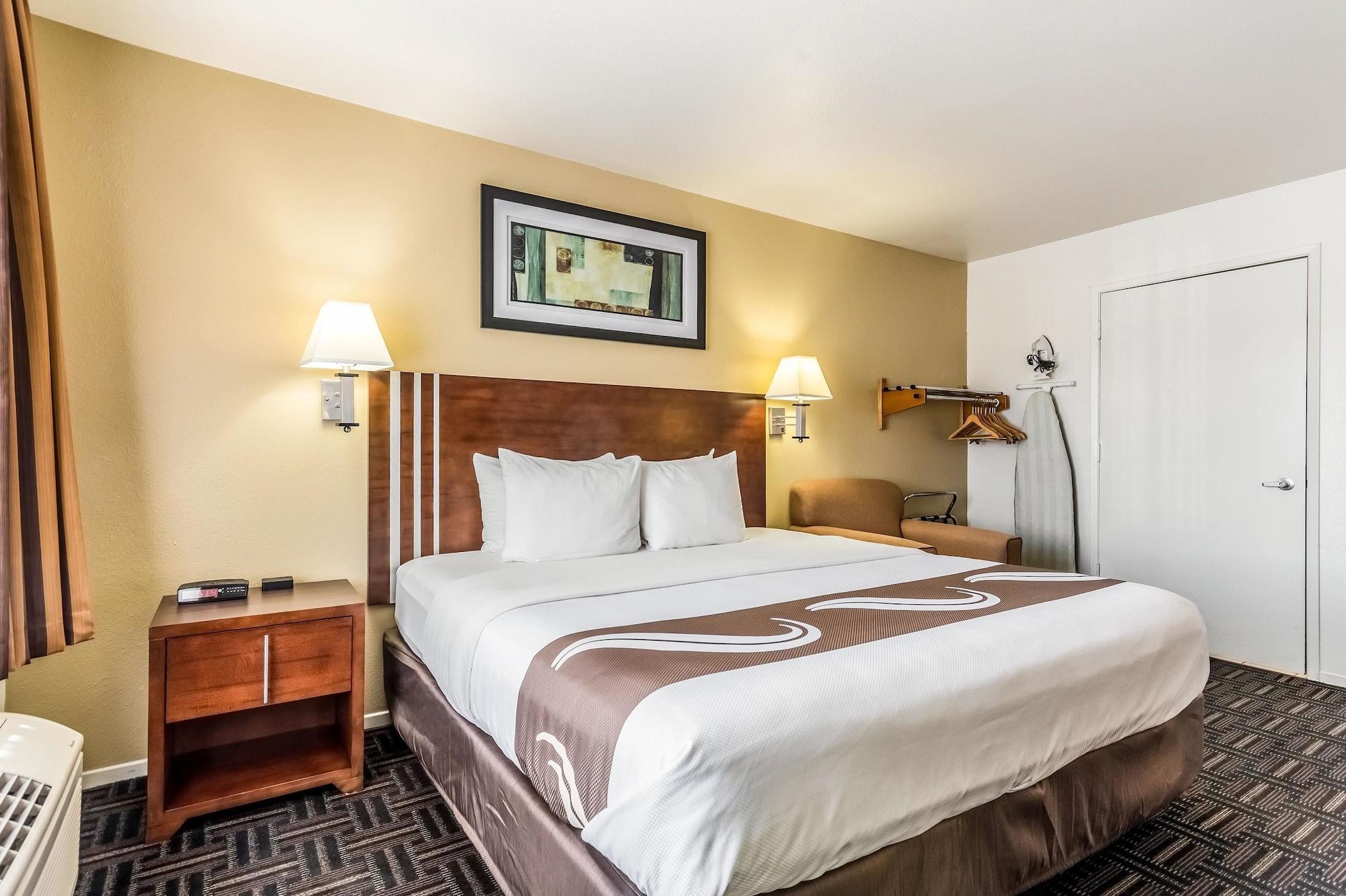 Quality Inn Fresno Near University Luaran gambar