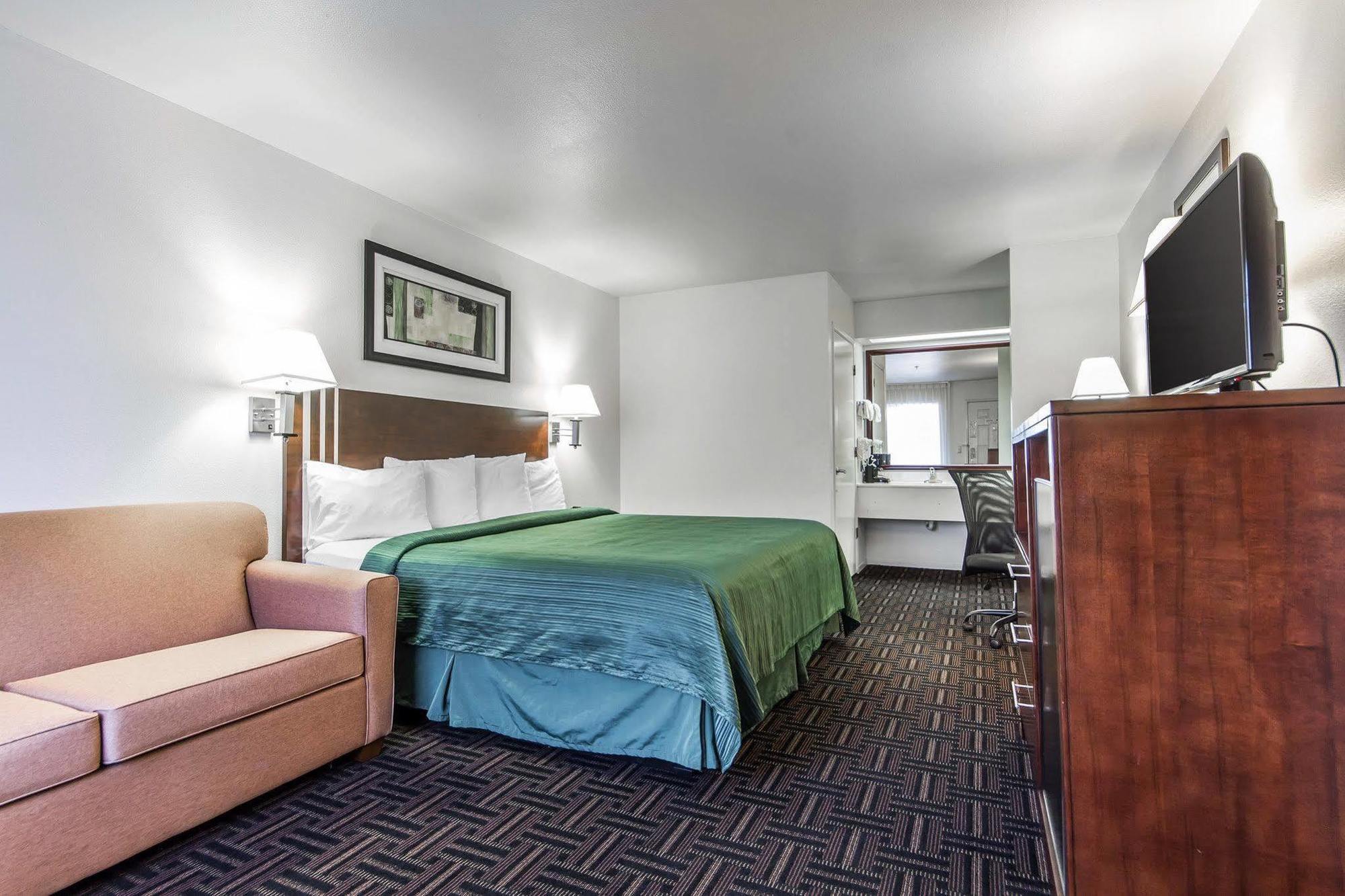 Quality Inn Fresno Near University Luaran gambar