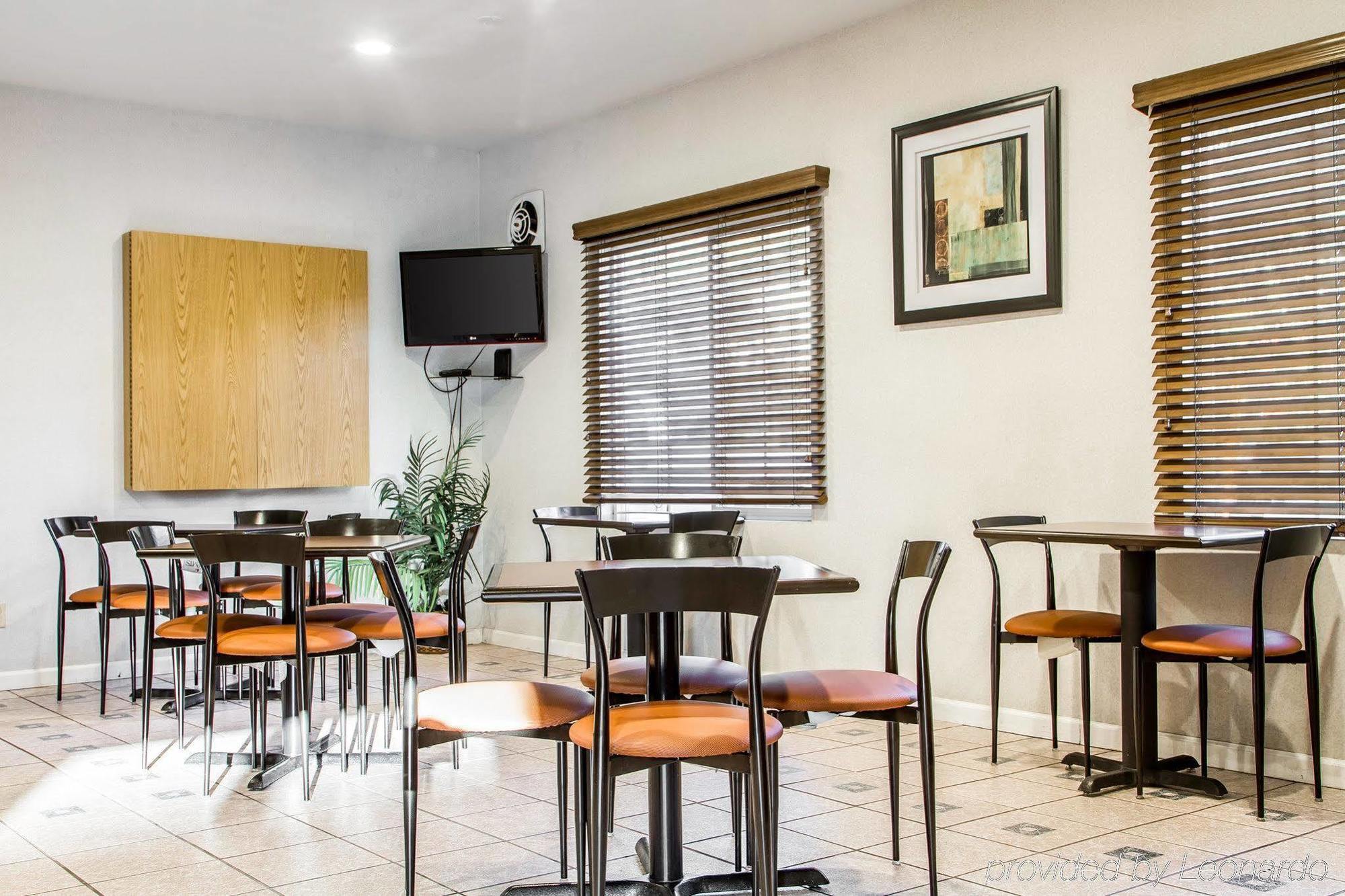 Quality Inn Fresno Near University Luaran gambar